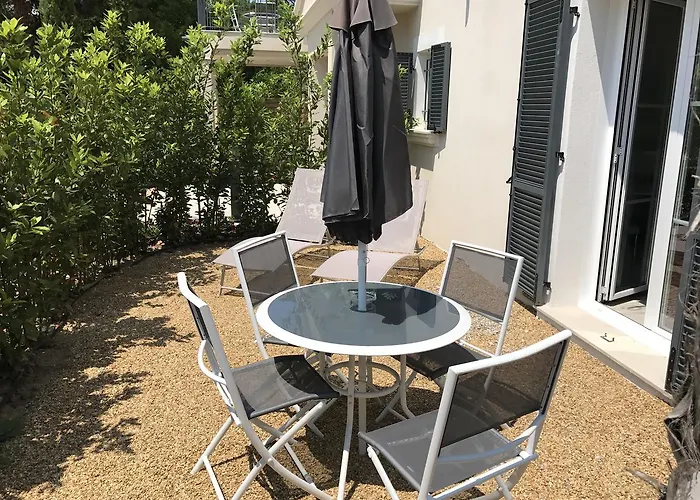 Windward Aparthotel 4*